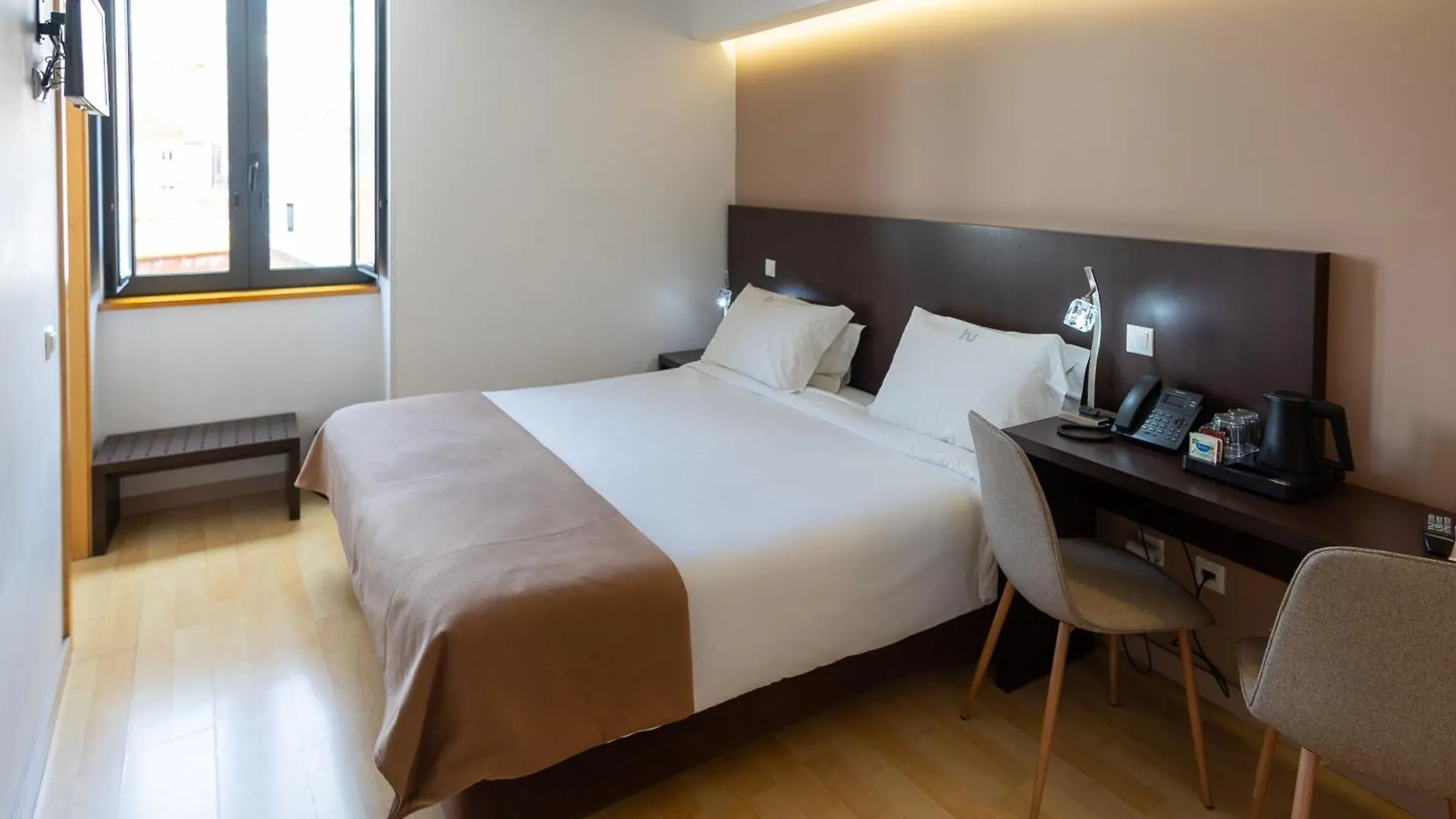 ***  קוימברה Hotel Vitoria פורטוגל