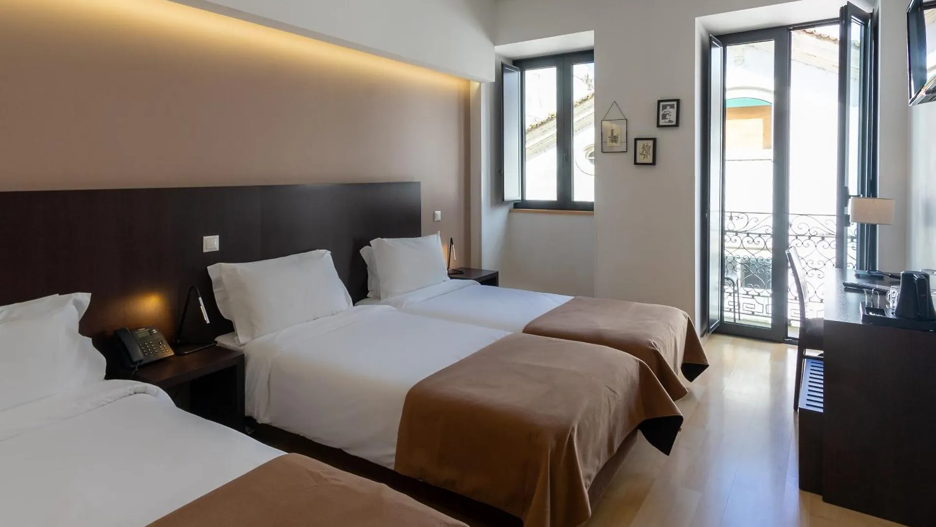 קוימברה Hotel Vitoria