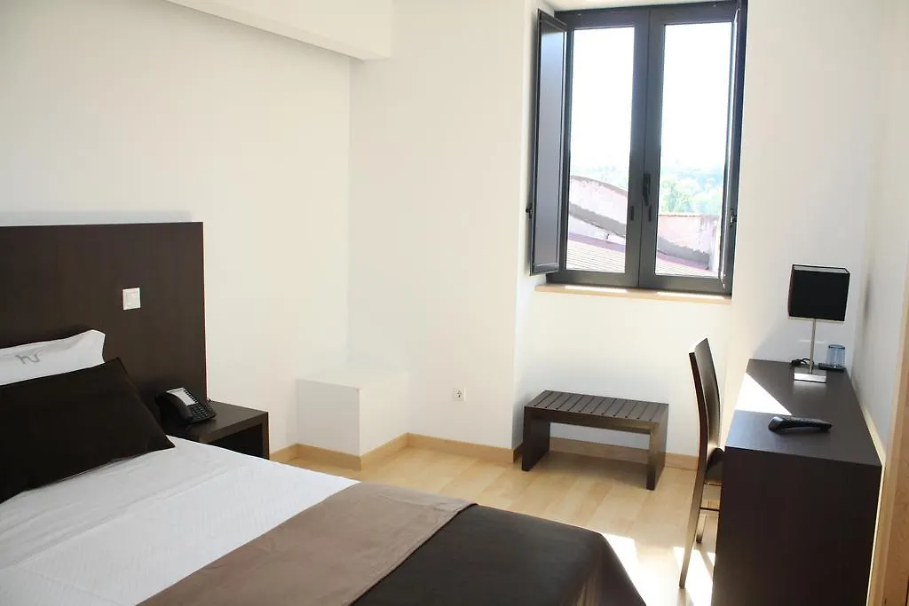 קוימברה Hotel Vitoria