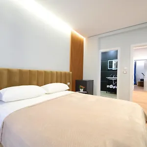 https://ulcas-guest-huse.albaniahotels.org